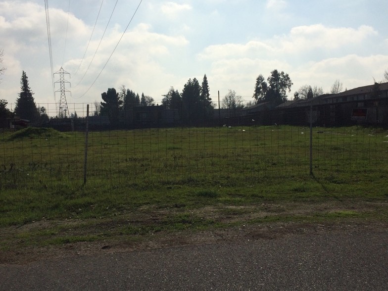 More Photos Of 1333 Bell St, Sacramento Land For Sale