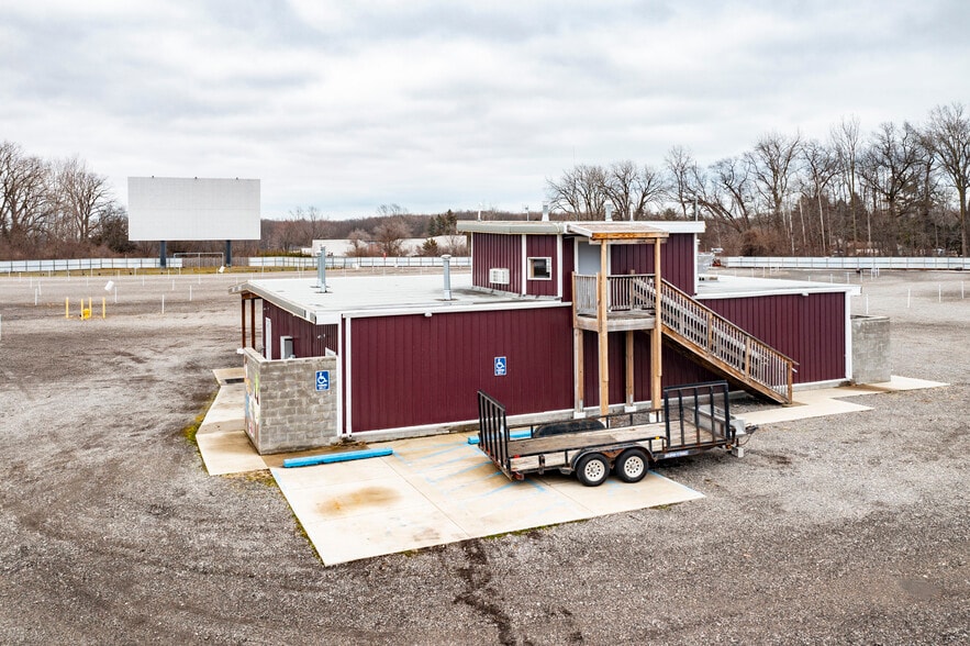 More Photos Of 6501 N Monroe St, Monroe Movie Theatre For Sale