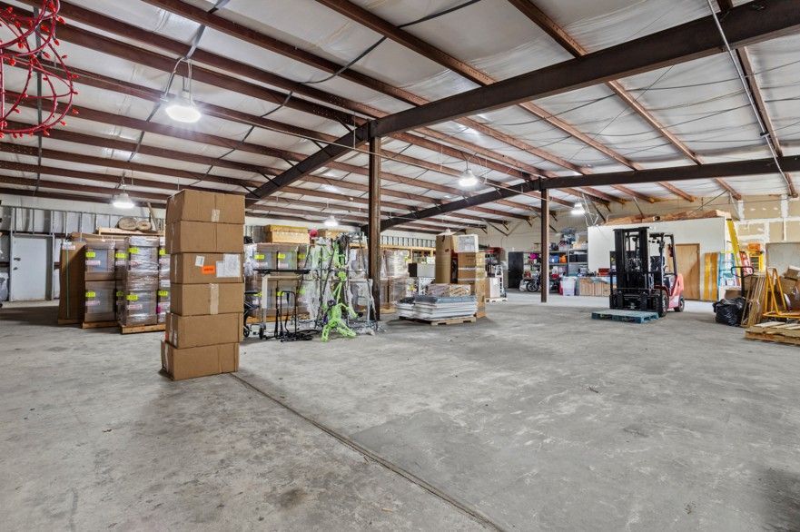 More Photos Of 4277 Espy Ave, Long Beach Flex For Sale