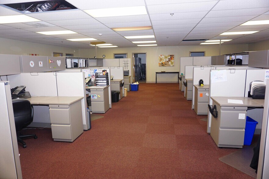 More Photos Of 7395 Industrial Parkway Dr, Lorain Manufacturing For Sale