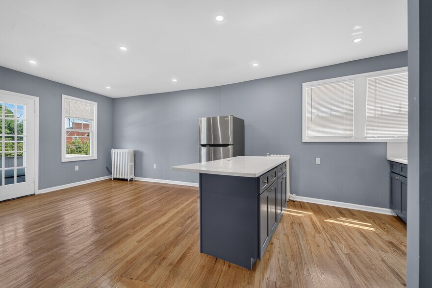 More Photos Of 328 Western ave, Albany Apartments For Sale