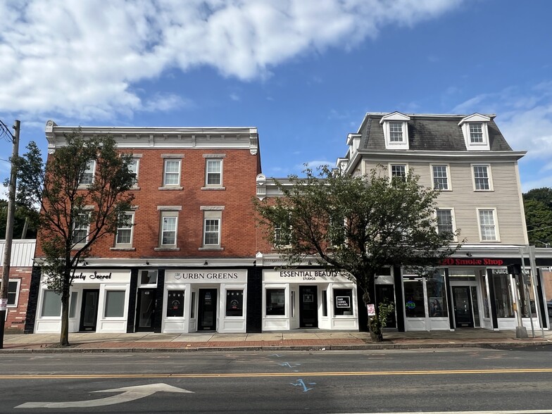 Primary Photo Of 410-421 Howe Ave, Shelton Storefront Retail Residential For Sale