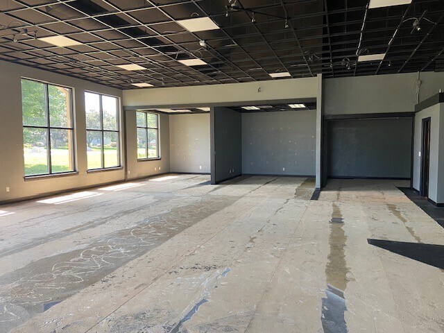 More Photos Of 2021 N Casaloma Dr, Appleton Office For Lease