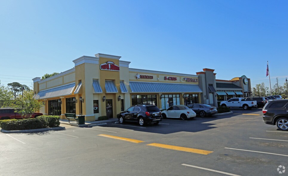More Photos Of 921 W Orange Blossom Trl, Apopka Storefront For Lease