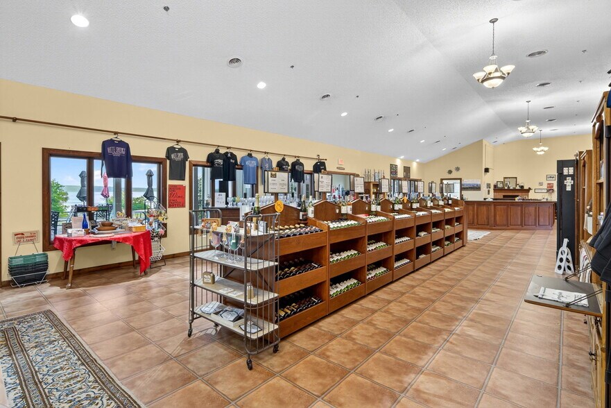 More Photos Of 4200 NY-14, Geneva Specialty For Lease