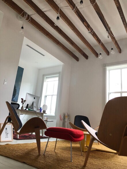 More Photos Of 1541 14th St NW, Washington Office For Lease