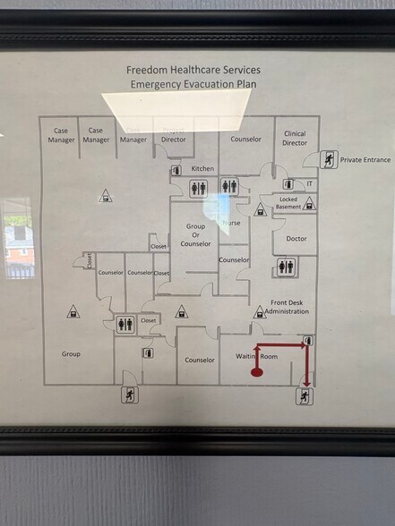 More Photos Of 773 Pershing St, Ellwood City Office For Sale