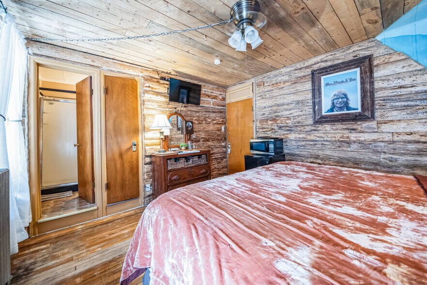 More Photos Of 104 2nd St S, Kremmling Apartments For Sale