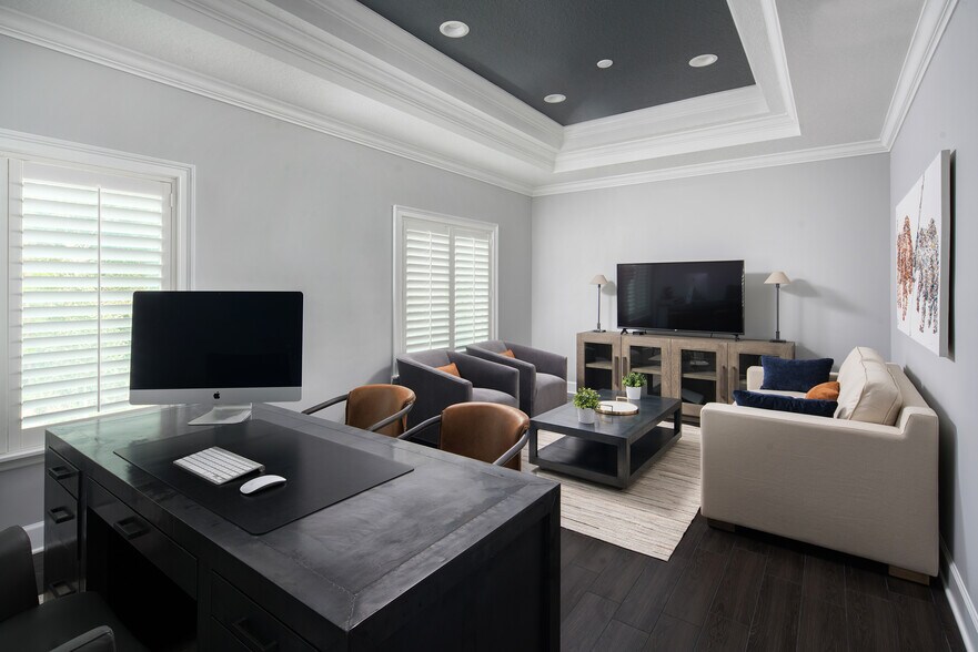 More Photos Of McKendree Rd, San Antonio Office For Sale