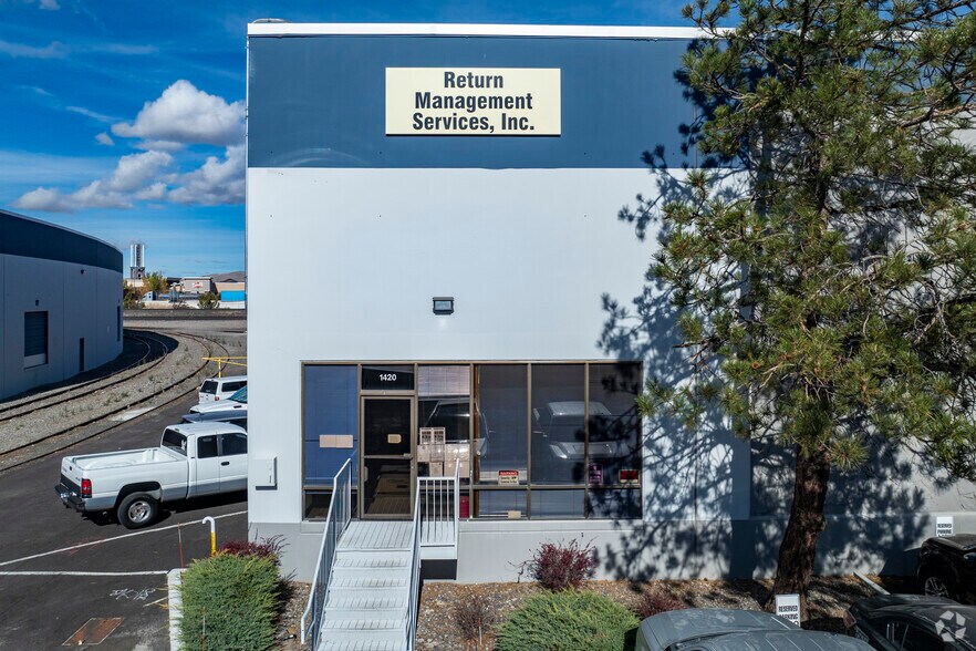 More Photos Of 1420-1470 Kleppe Ln, Sparks Warehouse For Lease