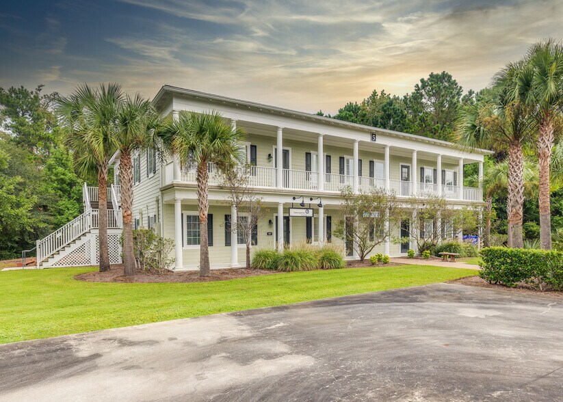 More Photos Of 3015 Dunes West Blvd, Mount Pleasant Office For Lease