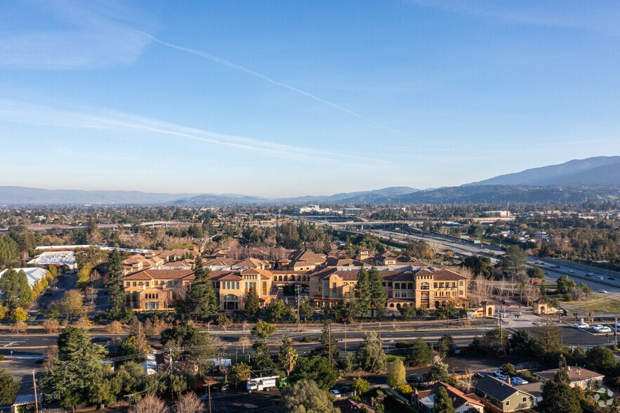 More Photos Of 100 Winchester Cir, Los Gatos Unknown For Lease