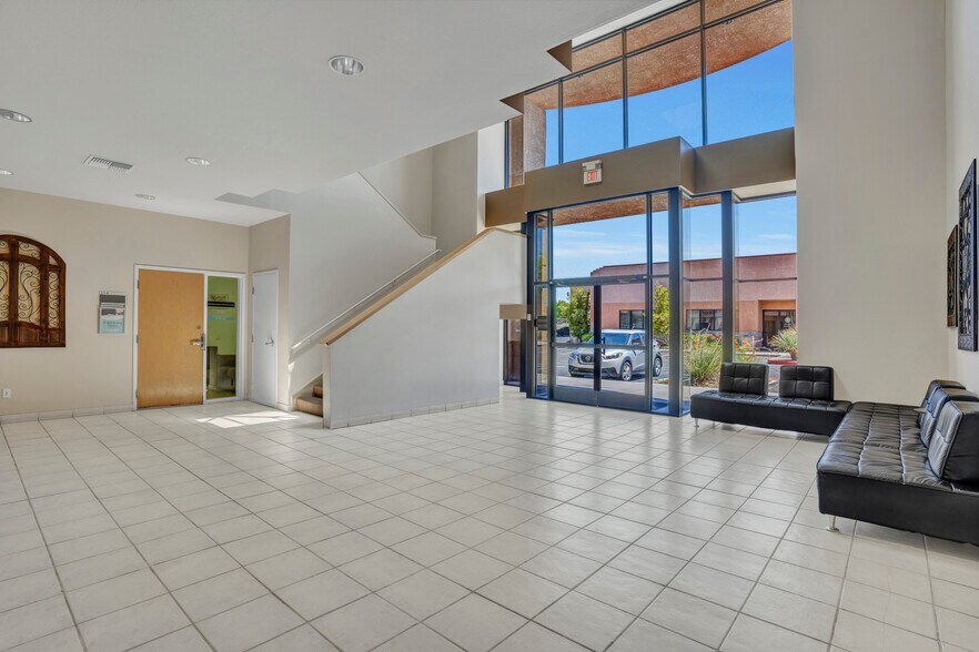 More Photos Of 2920 N Green Valley Pky, Henderson Unknown For Lease