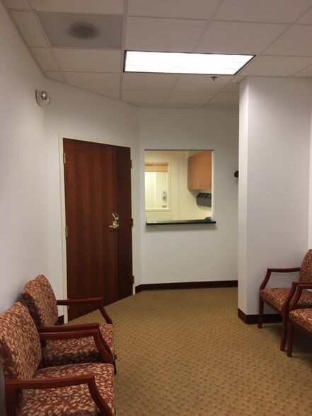 More Photos Of 1000 Randall Rd, Geneva Medical For Sale