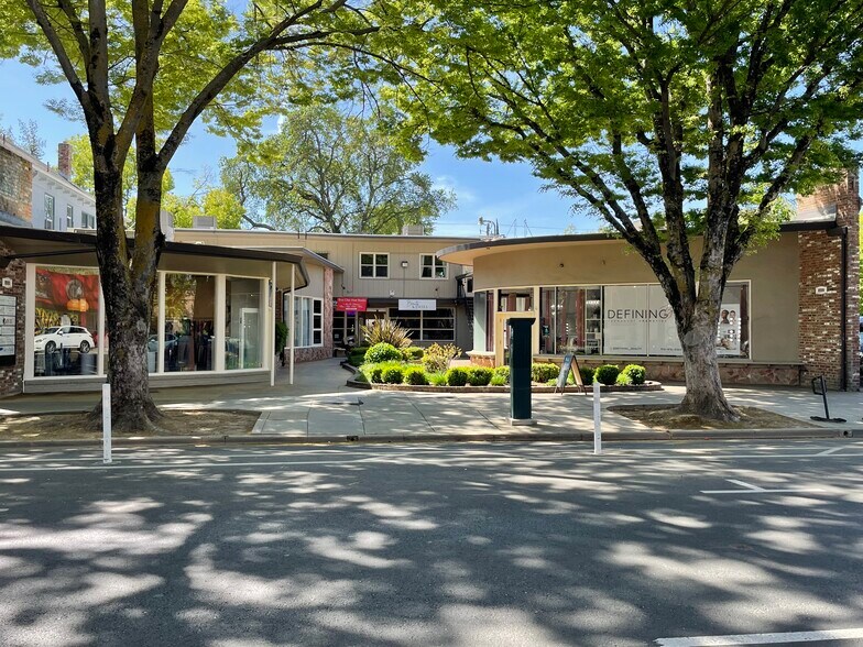 Primary Photo Of 2220 J St, Sacramento Freestanding For Lease