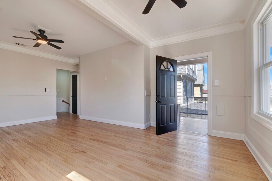 More Photos Of 157 Beach 119th St, Rockaway Park Apartments For Sale