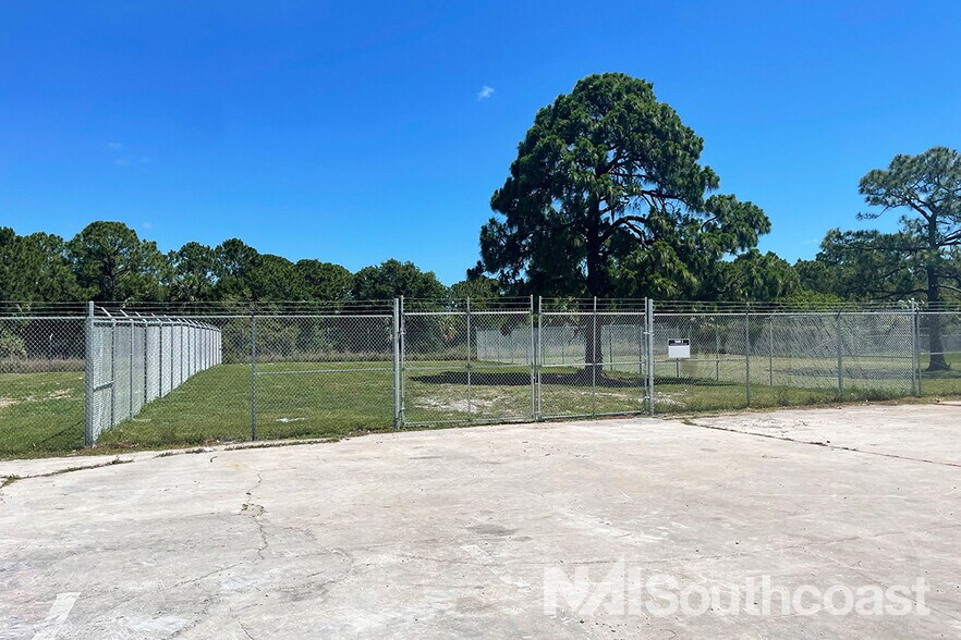 More Photos Of 2700 Industrial Avenue 3, Fort Pierce Manufacturing For Lease