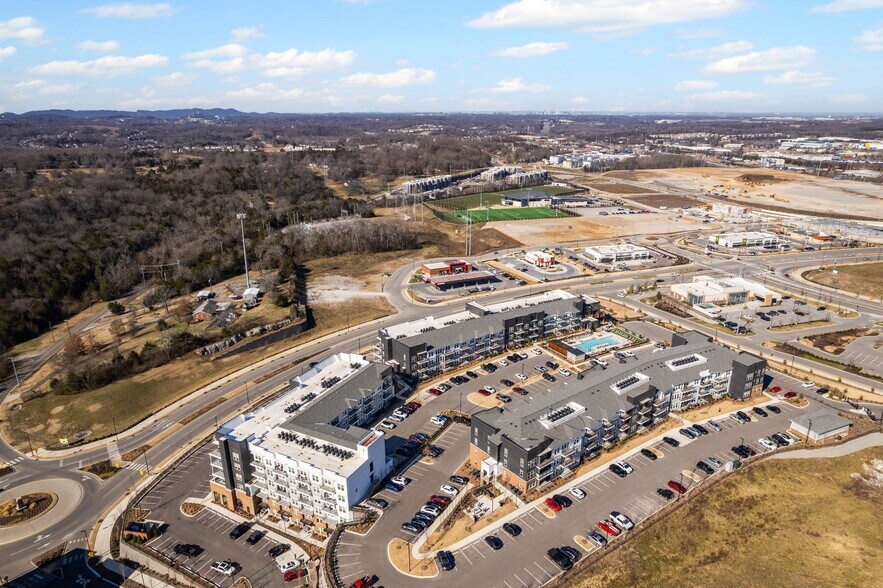 More Photos Of 2141 Century Farms Pky, Antioch Apartments For Lease