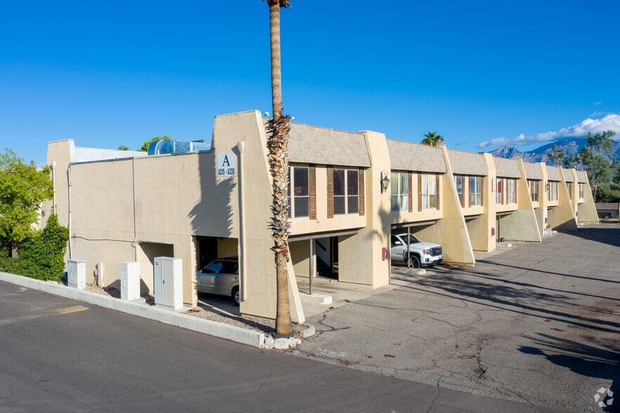 More Photos Of 1620 N Wilmot Rd, Tucson Apartments For Sale