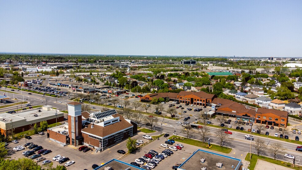 More Photos Of 2899 Boulevard St-Charles, Kirkland Unknown For Lease