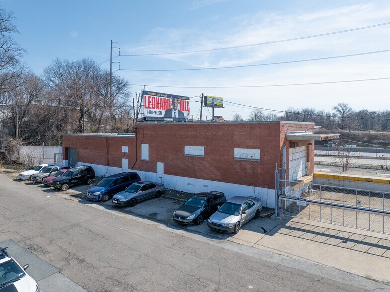 More Photos Of 111 E 13th St, Chester Land For Lease