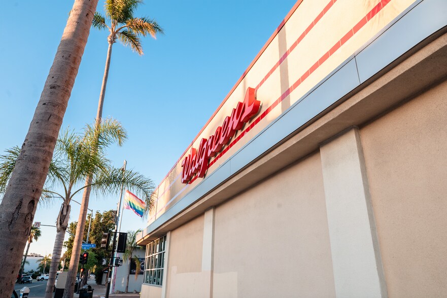 More Photos Of 301 University Ave, San Diego Drugstore For Sale