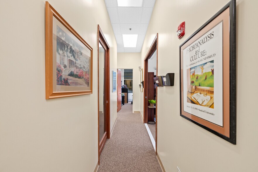 More Photos Of 4800 N Federal Hwy, Boca Raton Medical For Sale