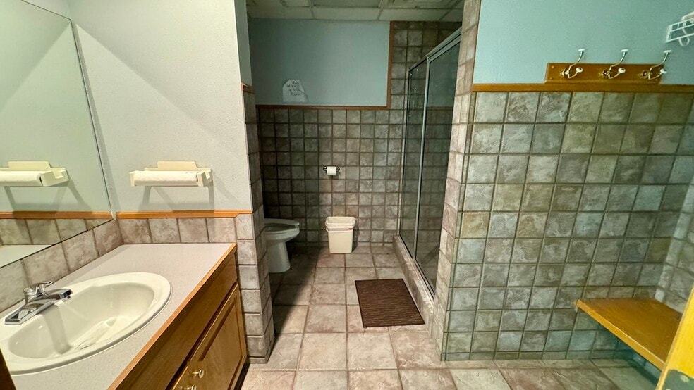 More Photos Of 230 Boyle Rd, Kiowa Service For Sale