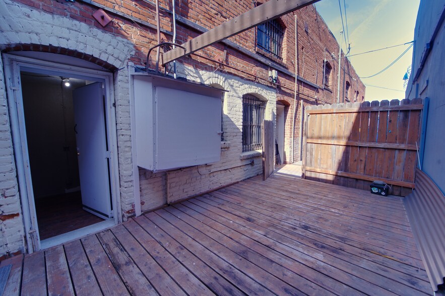 More Photos Of 5968 S Vermont Ave, Los Angeles General Retail For Lease