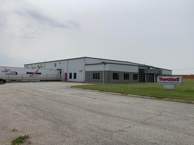 More Photos Of 775 Gillard St, Wallaceburg Industrial For Sale