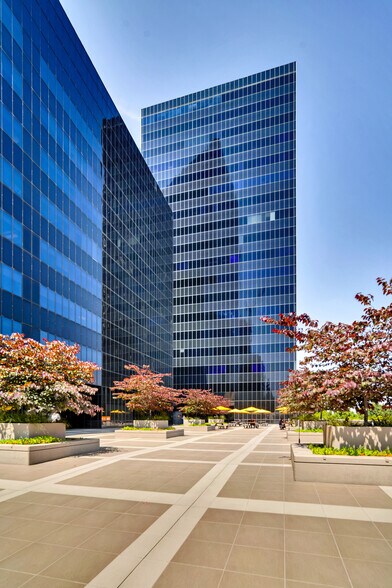 More Photos Of 2080 Century Park E, Los Angeles Medical For Lease