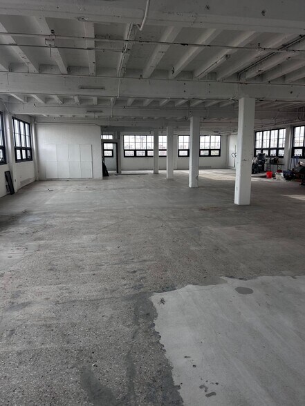 More Photos Of 161 N Grant Ave, Columbus Loft Creative Space For Lease