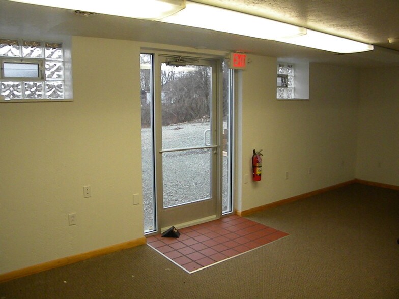 More Photos Of 14900 State Route 30, Irwin Office For Lease