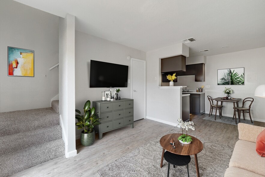 More Photos Of 4405 N Navarro St, Victoria Apartments For Sale