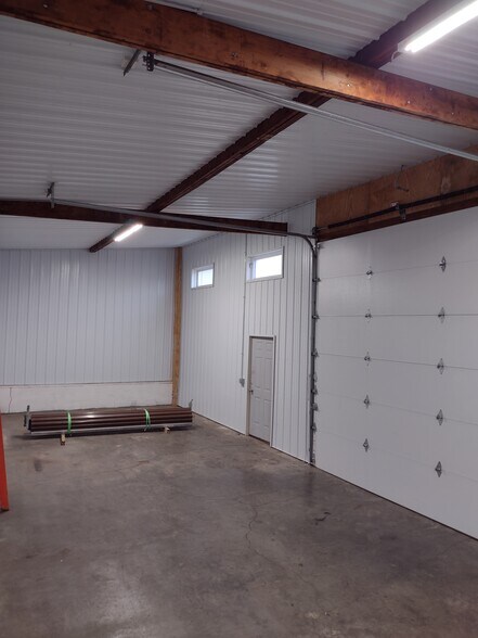 More Photos Of 727 N Mulberry St, Hagerstown Industrial For Sale