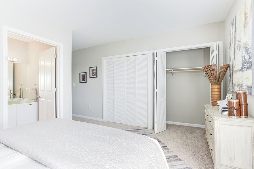 More Photos Of 100 Lara St, Manassas Park Apartments For Lease