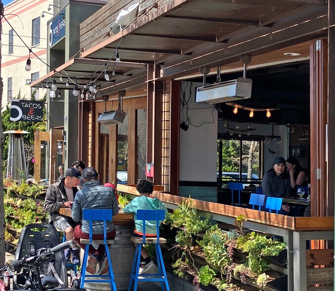 More Photos Of 828 San Pablo Ave, Albany Medical For Sale