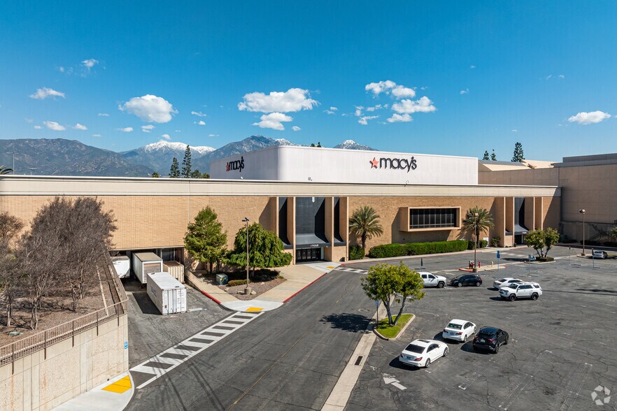 More Photos Of 5060 Montclair Plaza Ln, Montclair Unknown For Lease