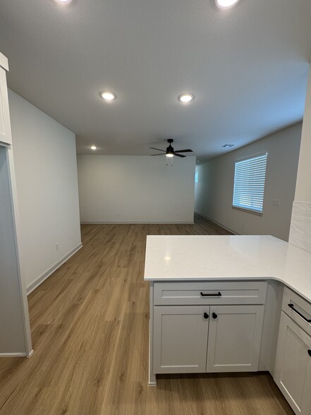 More Photos Of 816 N Main St, Broken Arrow Apartments For Sale