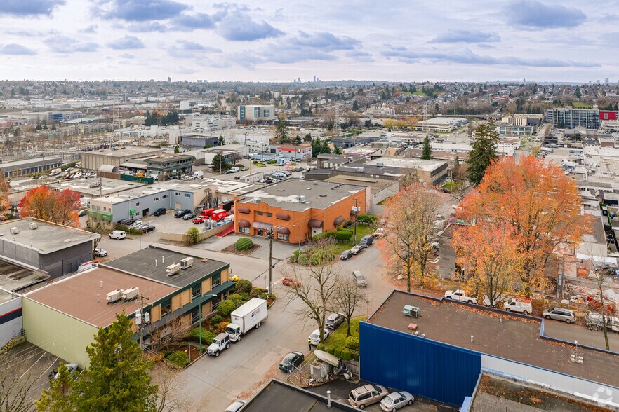 More Photos Of 1615 Macdonald Ave, Burnaby Food Processing For Lease