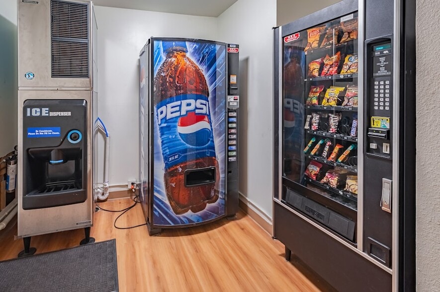 More Photos Of 1064 PA-93, Drums, PA 18222, Drums Hotel For Sale