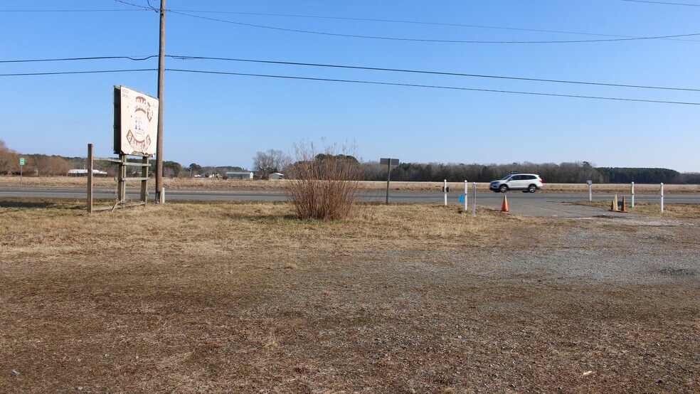 More Photos Of 34446 Lankford Hwy, Painter Storefront Retail Residential For Sale