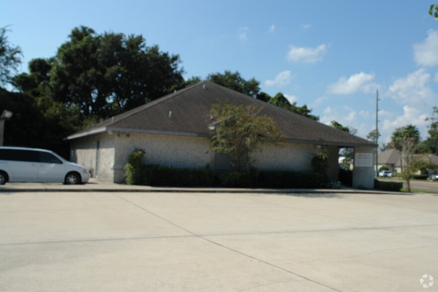 More Photos Of 1888 14th St S, Fernandina Beach Office For Sale