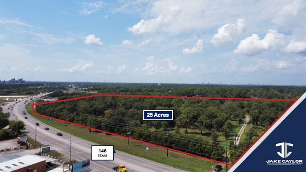 More Photos Of 5443 Texas 146, Baytown Land For Sale