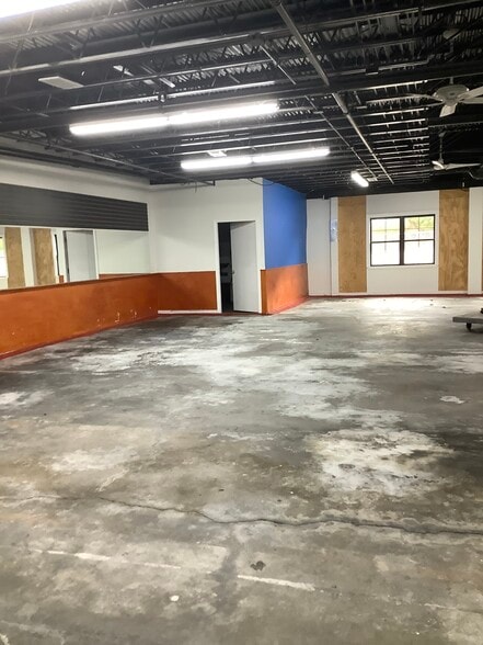 More Photos Of 19 Willow St, Natick Office For Lease