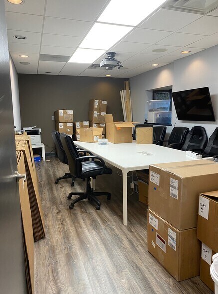 More Photos Of 2617 Grandview Ave, Nashville Office For Lease