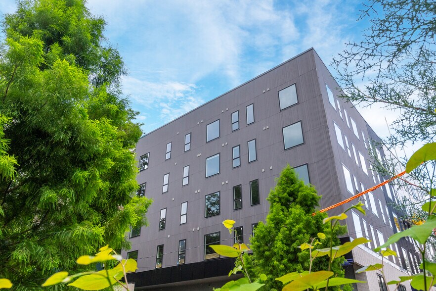 More Photos Of 3503 Midvale Ave, Philadelphia Apartments For Sale