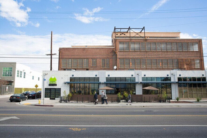 Primary Photo Of 580 S Alameda St, Los Angeles Storefront Retail Office For Lease