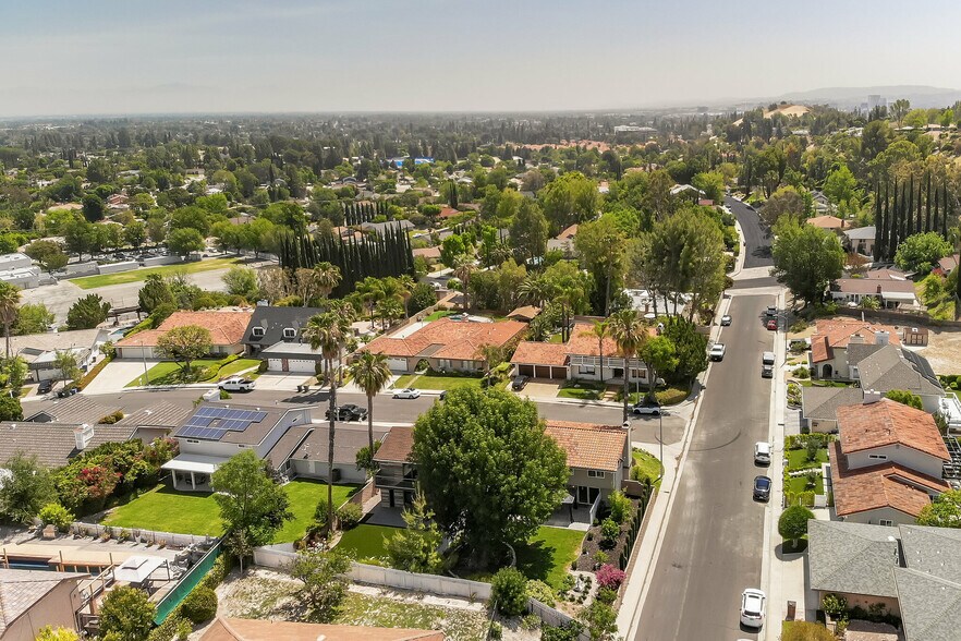 More Photos Of 7501 Linley Ln, Canoga Park Specialty For Sale