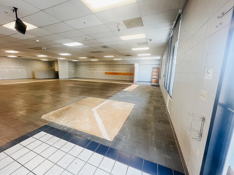 More Photos Of 205 Caldwell Blvd, Nampa Unknown For Lease